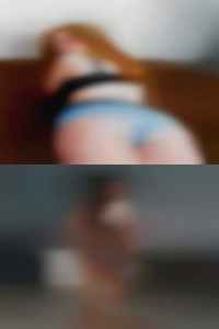 Please naked girls suprise me ! Please naked girls suprise me !